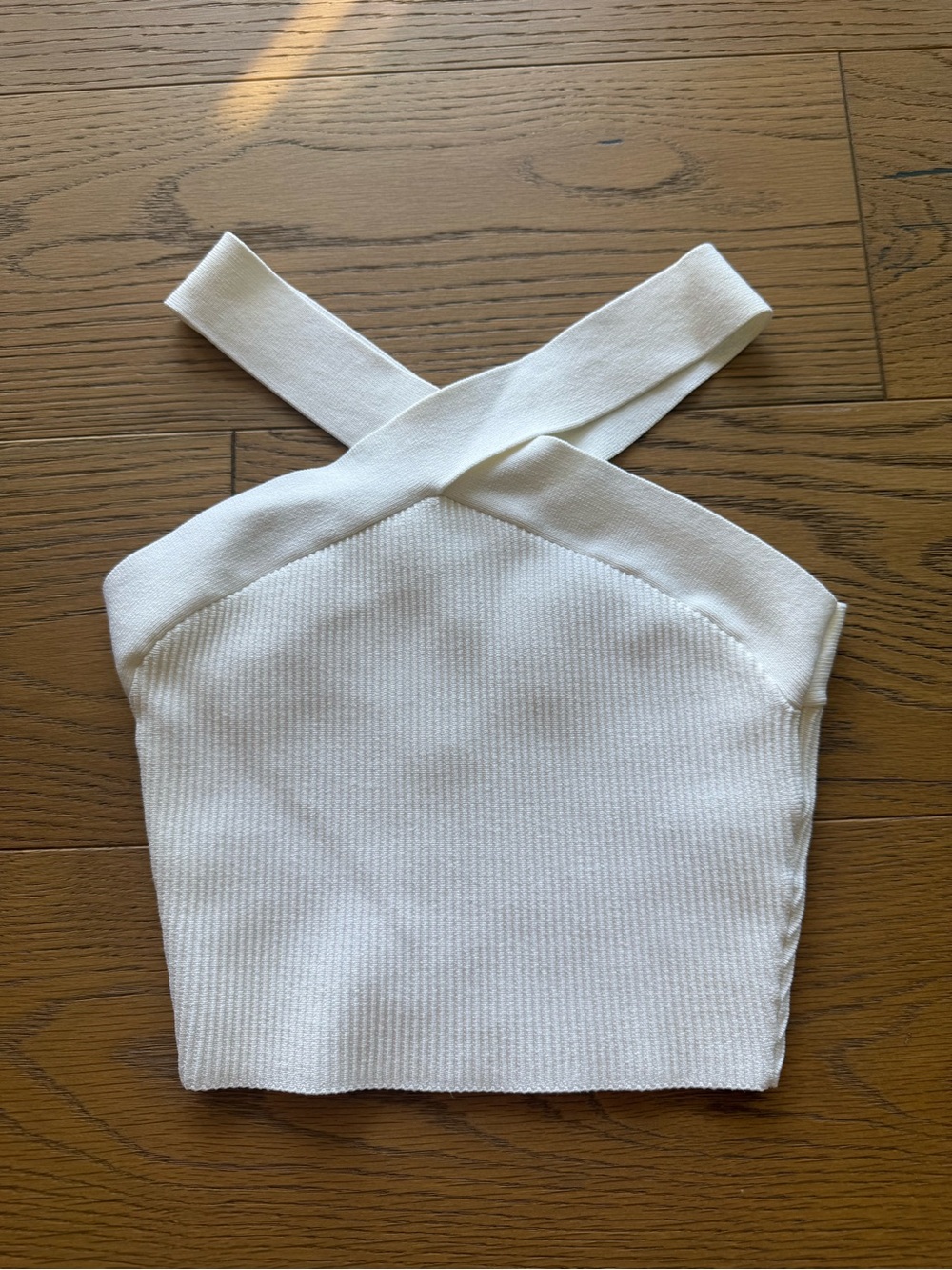 Aritzia White Sculpt Knit Crop Top
